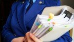 В Екатеринбурге вынесен приговор местному жителю по уголовному делу  о  хулиганских действиях в отношении двоих подростков, якобы бросивших  в него снежком
